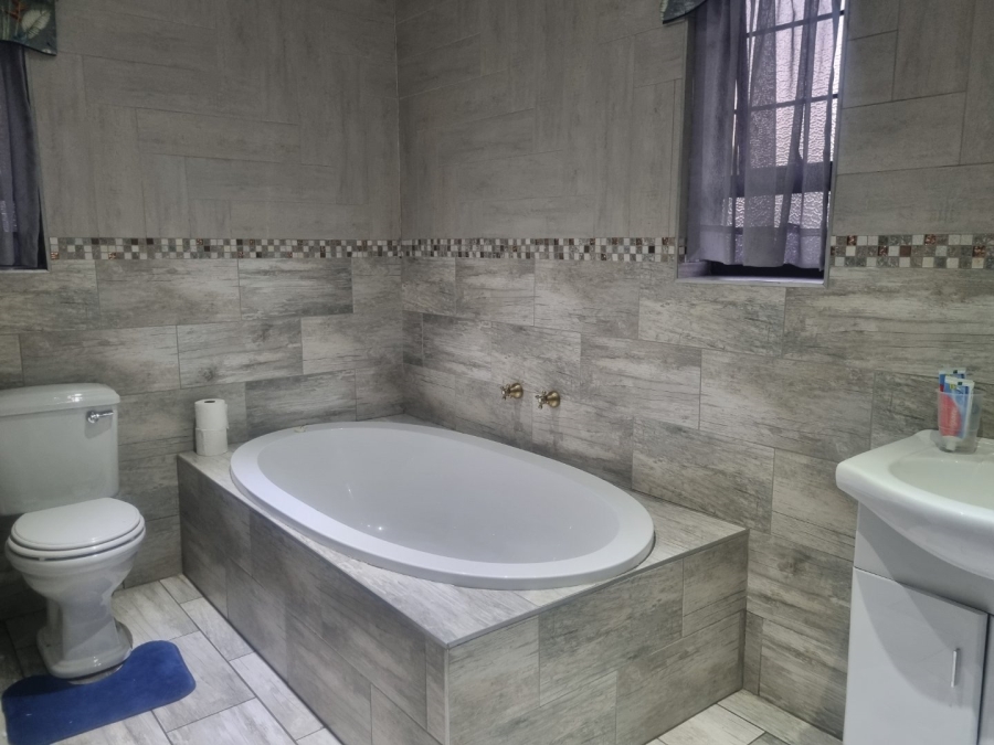 3 Bedroom Property for Sale in Sasolburg Ext 23 Free State